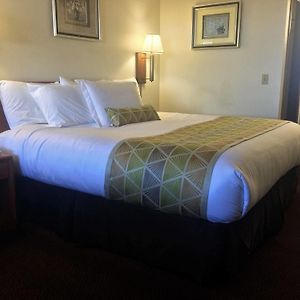 Westward Inn